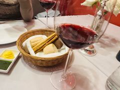 餐前棍包-塞纳河法国餐厅(意式风情街店)