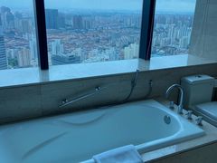 -上海龙之梦万丽酒店