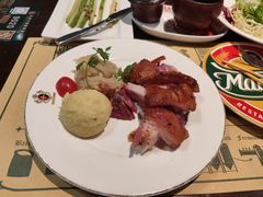 -马迭尔德式西餐精酿啤酒屋(中央大街店)