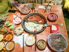 -周小明火锅(黑金冠社区店)