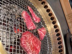 -铭牛烧肉·和牛海鲜自助(高新月牙湖店)