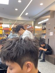 -川和潮人