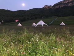 -济南卧虎山滑雪场