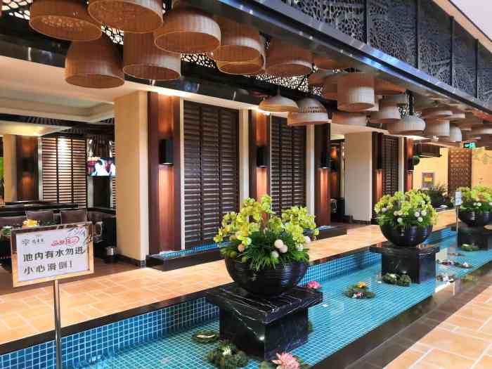 冠圣泉-"今天去的时候刚刚好下大雨,所以人不是很多."-大众点评移动版