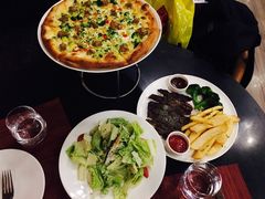 -WOLFGANG PUCK KITCHEN & BAR(迪士尼小镇店)