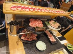 一米长盘牛五花-犟牛家·榴莲烤肉(五棵松店)