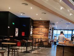 -星巴克臻选(深圳金光华店)
