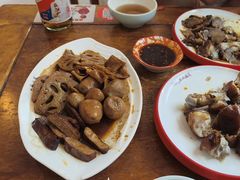 -老鼎万春卤菜(五代传承创始老店)