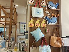 -山与蓝·轻糖鲜果蛋糕(勒泰店)