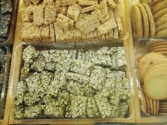 -红房子西点(汇联商厦天钥桥路店)