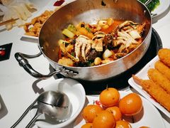 -七欣天香辣蟹火锅(闵行浦江欢乐颂店)