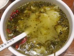 -渝是乎酸菜鱼(龙旗购物中心店)