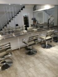 -HANYI韩艺形象店