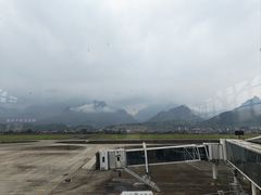 -张家界荷花国际机场
