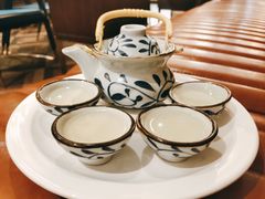 -半岛翡丽海鲜自助餐厅(观风亭店)