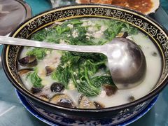 -古榕农庄·桑拿簸箕菜·招牌泥焗鸡(清远长隆店)