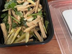 炝拌藕片莴笋-潮粥荟·潮汕砂锅粥(槐房万达店)