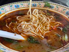 -金杨拉面王小吃面馆·牛三宝面·红烧牛肉粉