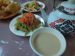 -伊宁伊香酥油奶茶馆
