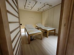 -常乐·对症推拿(长宁来福士店)