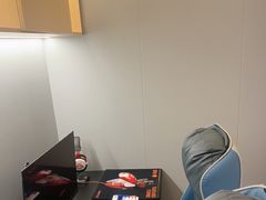 -网鱼电竞酒店(深圳福田石厦地铁站店)