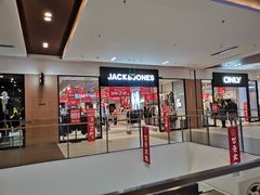 -宁波杉井奥特莱斯广场