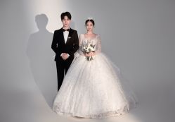 -AOROA·奥洛拉婚纱摄影·旅拍·礼服