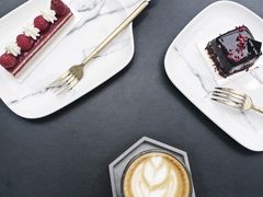 -UNI UNI(环亚凯瑟琳店)