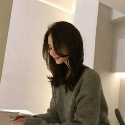 -时尚殿堂明星门店