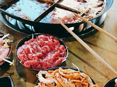 -正南齊北重庆老火锅(光华村直营店)