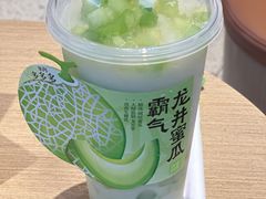-奈雪的茶(金鹰广场店)