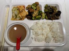 -北京盈之宝宝马&MINI4S店(望京店)