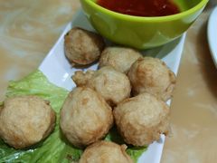 招牌墨鱼丸（香炸）-小海豚•老字号海鲜餐厅(天涯店)