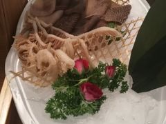 -左庭右院鲜牛肉火锅(浦江欢乐颂店)