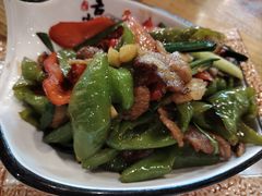 农家小炒肉-花溪雨·森林餐厅(石基店)