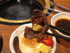-炼火烤肉店