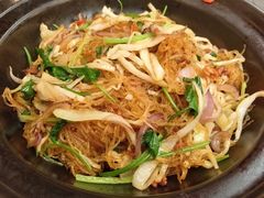 -肥仔文澳门猪骨煲(南京西路店)