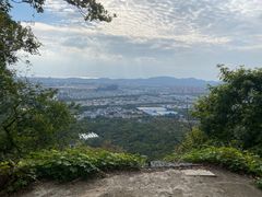 -灵岩山风景区