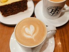 拿铁-Jamaicablue Coffeeshop(中央广场店)