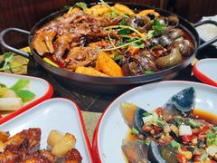 -老闵田螺馆·南昌特色小炒(梦时代店)