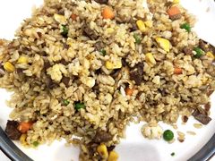 牛肉炒饭-聚鑫阁江浙菜·非遗传承技艺(闵行交大店)