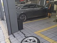 -爱车行 奥迪 奔驰 宝马 保时捷 路虎 专业 维修保养 原厂 奥迪改装升级 中心(静安店)