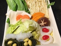 -小天鹅火锅·一线江景洪鼎旗舰店(洪崖洞店)