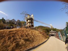 -客天下恐龙水晶玻璃桥