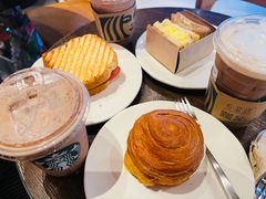 -星巴克(大宁店)