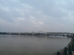 -灞河西岸滨河公园