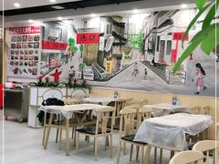 大堂-江城燕子大排档(江汉路步行街店)