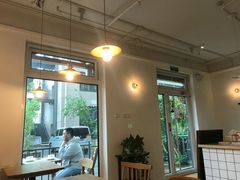 -Cafe Villa