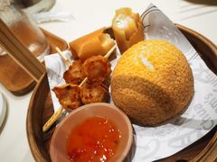 酥皮山楂叉烧包-蔡澜点心·粤菜(月星环球港店)