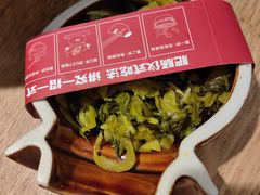 -聚鑫朋酸菜肥肠(文艺路口店)